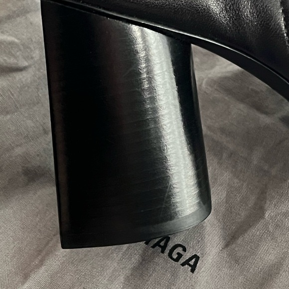 BALENCIAGA Glove 80mm Bootie size 37 LIKE NEW - Picture 7 of 15